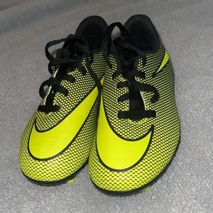 Nike size 12C soccer cleats